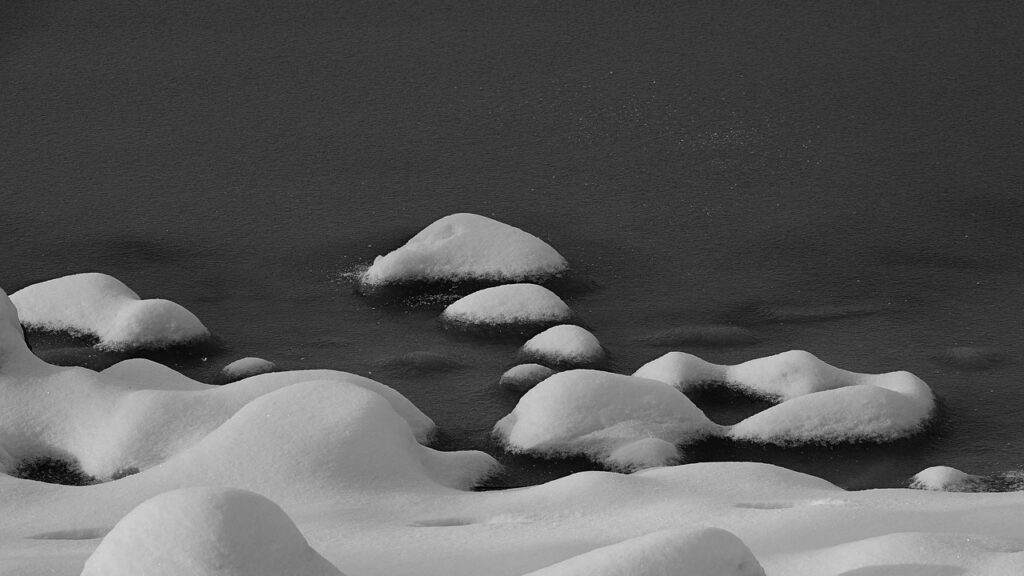湖畔の温泉宿でおすすめの癒しの過ごし方は？